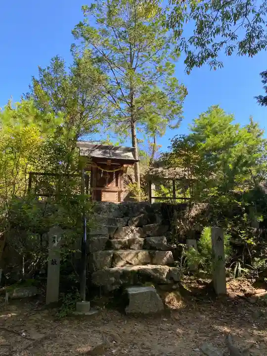 石上布都魂神社(岡山県)