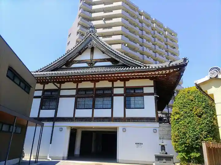 全隆寺の本殿・本堂