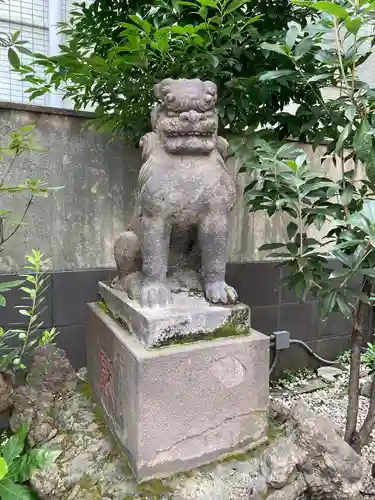 末廣神社の狛犬