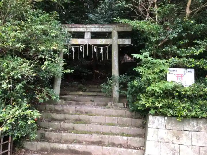 飽波神社の末社・摂社