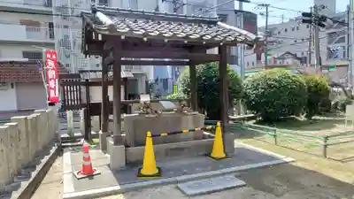 富島神社の手水舎