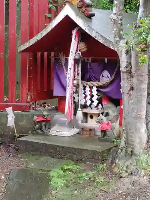 斗瑩稲荷神社の末社・摂社