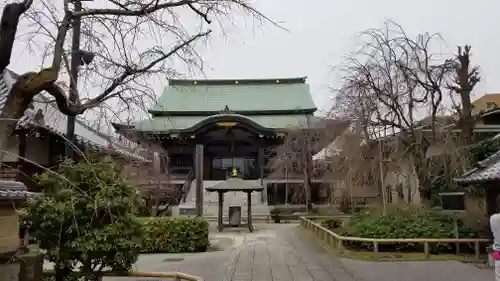 宝勝山　南藏院   蓮光寺の本殿・本堂