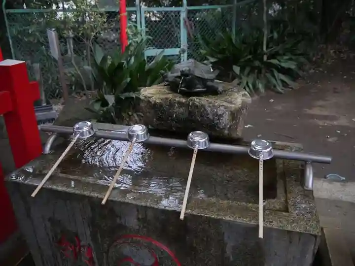 赤堤六所神社の手水舎