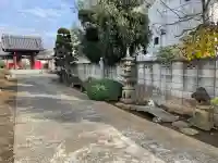眞隆寺の{uncategorized: "未分類", other: "その他", undefined: "問題あり", building: "その他建物", grave: "お墓", sacred_gate: "鳥居", guardian: "狛犬", statue: "像", buddha: "仏像", history: "歴史", nature: "自然", garden: "庭園", animal: "動物", pagoda: "塔", temizu: "手水舎", mountain_gate: "山門・神門", sanctuary: "本殿・本堂", subordinate: "末社・摂社", art: "芸術", scenery: "景色", jizo: "地蔵", ema: "絵馬", goshuin: "御朱印", omikuji: "おみくじ", items: "授与品その他", amulet: "お守り", goshuincho: "御朱印帳", eats: "食事", festival: "お祭り", votive_dance: "神楽", shichigosan: "七五三参", wedding: "結婚式", experience: "体験その他", initially: "初詣", around: "周辺", anti_infection: "感染症対策"}