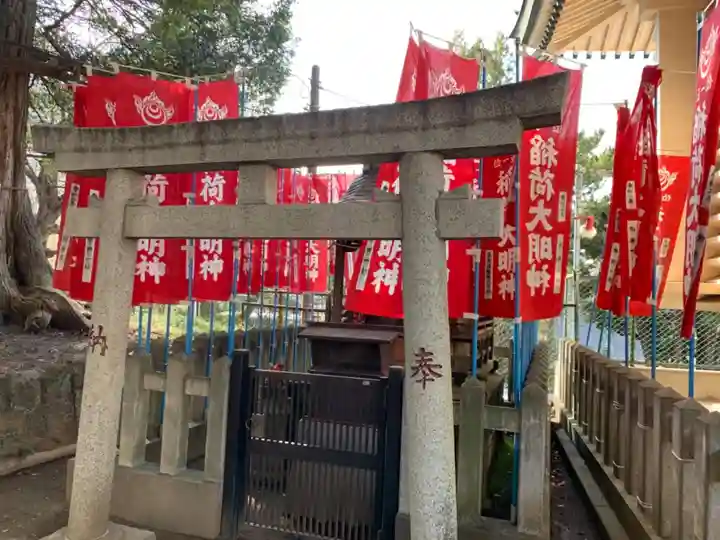 諏訪神社の末社・摂社