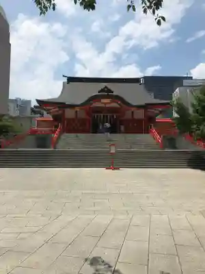 花園神社の本殿・本堂
