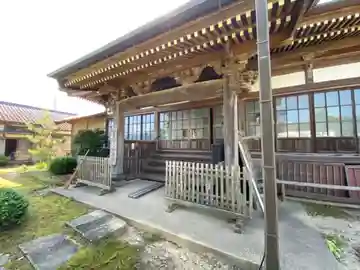 観福寺の本殿・本堂