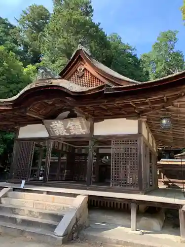 油日神社の本殿