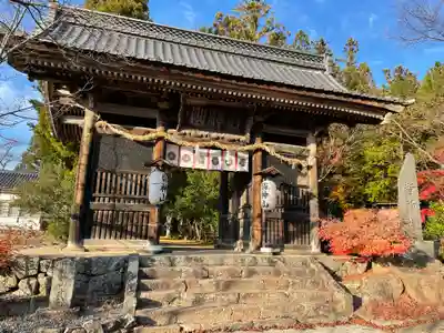 皆神神社の山門・神門