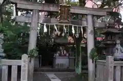 玉造稲荷神社の鳥居