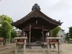 白山社の本殿