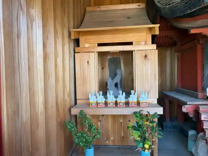 日枝神社・笠森稲荷神社・八坂神社の{uncategorized: "未分類", other: "その他", undefined: "問題あり", building: "その他建物", grave: "お墓", sacred_gate: "鳥居", guardian: "狛犬", statue: "像", buddha: "仏像", history: "歴史", nature: "自然", garden: "庭園", animal: "動物", pagoda: "塔", temizu: "手水舎", mountain_gate: "山門・神門", sanctuary: "本殿・本堂", subordinate: "末社・摂社", art: "芸術", scenery: "景色", jizo: "地蔵", ema: "絵馬", goshuin: "御朱印", omikuji: "おみくじ", items: "授与品その他", amulet: "お守り", goshuincho: "御朱印帳", eats: "食事", festival: "お祭り", votive_dance: "神楽", shichigosan: "七五三参", wedding: "結婚式", experience: "体験その他", initially: "初詣", around: "周辺", anti_infection: "感染症対策"}