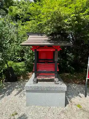 諏訪神社の末社・摂社