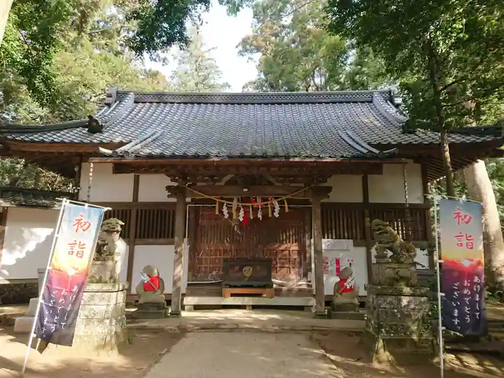 日吉神社の本殿・本堂