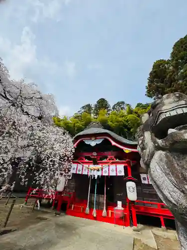 小川諏訪神社の本殿・本堂