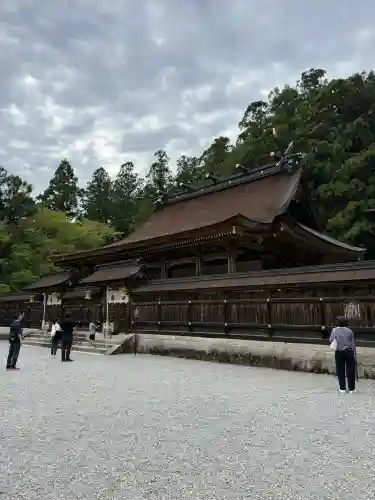 熊野本宮大社の{uncategorized: "未分類", other: "その他", undefined: "問題あり", building: "その他建物", grave: "お墓", sacred_gate: "鳥居", guardian: "狛犬", statue: "像", buddha: "仏像", history: "歴史", nature: "自然", garden: "庭園", animal: "動物", pagoda: "塔", temizu: "手水舎", mountain_gate: "山門・神門", sanctuary: "本殿・本堂", subordinate: "末社・摂社", art: "芸術", scenery: "景色", jizo: "地蔵", ema: "絵馬", goshuin: "御朱印", omikuji: "おみくじ", items: "授与品その他", amulet: "お守り", goshuincho: "御朱印帳", eats: "食事", festival: "お祭り", votive_dance: "神楽", shichigosan: "七五三参", wedding: "結婚式", experience: "体験その他", initially: "初詣", around: "周辺", anti_infection: "感染症対策"}