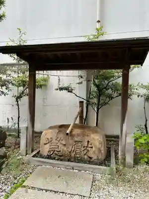 出雲大社岡山分院の{uncategorized: "未分類", other: "その他", undefined: "問題あり", building: "その他建物", grave: "お墓", sacred_gate: "鳥居", guardian: "狛犬", statue: "像", buddha: "仏像", history: "歴史", nature: "自然", garden: "庭園", animal: "動物", pagoda: "塔", temizu: "手水舎", mountain_gate: "山門・神門", sanctuary: "本殿・本堂", subordinate: "末社・摂社", art: "芸術", scenery: "景色", jizo: "地蔵", ema: "絵馬", goshuin: "御朱印", omikuji: "おみくじ", items: "授与品その他", amulet: "お守り", goshuincho: "御朱印帳", eats: "食事", festival: "お祭り", votive_dance: "神楽", shichigosan: "七五三参", wedding: "結婚式", experience: "体験その他", initially: "初詣", around: "周辺", anti_infection: "感染症対策"}