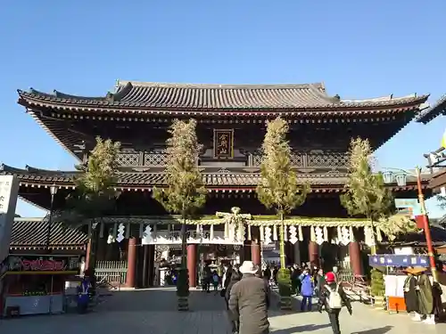 川崎大師（平間寺）の山門