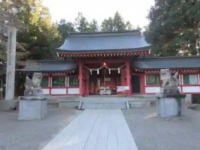 冨士御室浅間神社の本殿・本堂