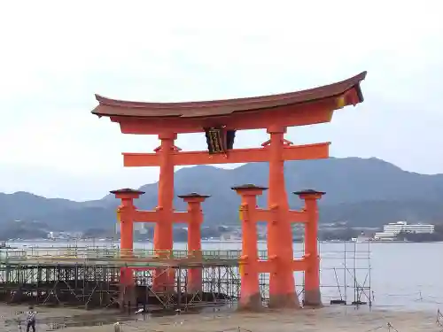 厳島神社(広島県)
