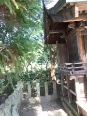 八剣神社の本殿