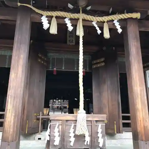 飛鳥坐神社の本殿