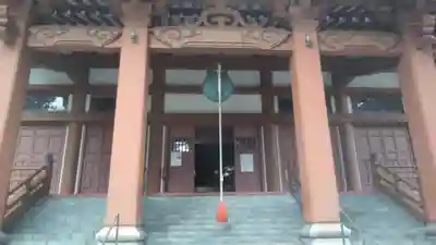 乙寳寺の本殿・本堂