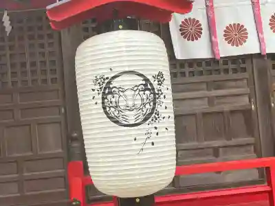 小川諏訪神社の{uncategorized: "未分類", other: "その他", undefined: "問題あり", building: "その他建物", grave: "お墓", sacred_gate: "鳥居", guardian: "狛犬", statue: "像", buddha: "仏像", history: "歴史", nature: "自然", garden: "庭園", animal: "動物", pagoda: "塔", temizu: "手水舎", mountain_gate: "山門・神門", sanctuary: "本殿・本堂", subordinate: "末社・摂社", art: "芸術", scenery: "景色", jizo: "地蔵", ema: "絵馬", goshuin: "御朱印", omikuji: "おみくじ", items: "授与品その他", amulet: "お守り", goshuincho: "御朱印帳", eats: "食事", festival: "お祭り", votive_dance: "神楽", shichigosan: "七五三参", wedding: "結婚式", experience: "体験その他", initially: "初詣", around: "周辺", anti_infection: "感染症対策"}