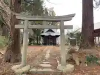 諏訪神社の鳥居