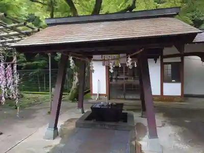 神場山神社の手水舎