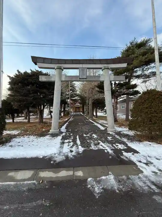 野田生神社の{uncategorized: "未分類", other: "その他", undefined: "問題あり", building: "その他建物", grave: "お墓", sacred_gate: "鳥居", guardian: "狛犬", statue: "像", buddha: "仏像", history: "歴史", nature: "自然", garden: "庭園", animal: "動物", pagoda: "塔", temizu: "手水舎", mountain_gate: "山門・神門", sanctuary: "本殿・本堂", subordinate: "末社・摂社", art: "芸術", scenery: "景色", jizo: "地蔵", ema: "絵馬", goshuin: "御朱印", omikuji: "おみくじ", items: "授与品その他", amulet: "お守り", goshuincho: "御朱印帳", eats: "食事", festival: "お祭り", votive_dance: "神楽", shichigosan: "七五三参", wedding: "結婚式", experience: "体験その他", initially: "初詣", around: "周辺", anti_infection: "感染症対策"}