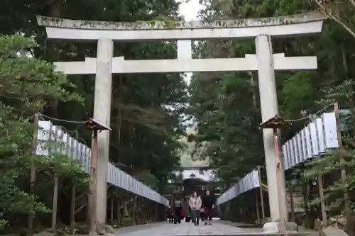 彌彦神社(新潟県)