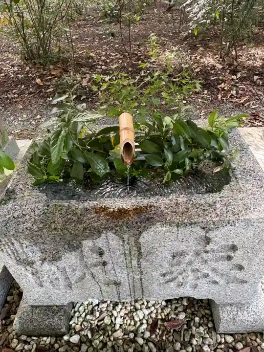 諏訪八幡神社の手水舎