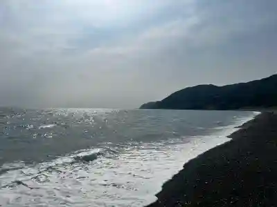 御崎神社の{uncategorized: "未分類", other: "その他", undefined: "問題あり", building: "その他建物", grave: "お墓", sacred_gate: "鳥居", guardian: "狛犬", statue: "像", buddha: "仏像", history: "歴史", nature: "自然", garden: "庭園", animal: "動物", pagoda: "塔", temizu: "手水舎", mountain_gate: "山門・神門", sanctuary: "本殿・本堂", subordinate: "末社・摂社", art: "芸術", scenery: "景色", jizo: "地蔵", ema: "絵馬", goshuin: "御朱印", omikuji: "おみくじ", items: "授与品その他", amulet: "お守り", goshuincho: "御朱印帳", eats: "食事", festival: "お祭り", votive_dance: "神楽", shichigosan: "七五三参", wedding: "結婚式", experience: "体験その他", initially: "初詣", around: "周辺", anti_infection: "感染症対策"}