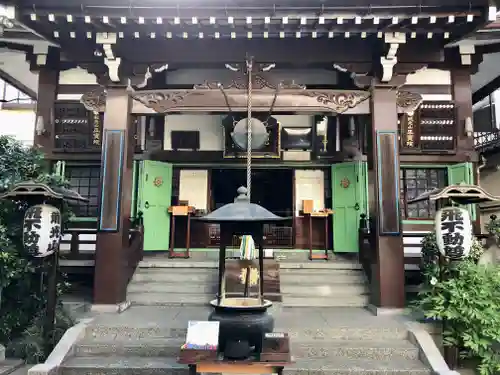 正寶院（飛不動尊）の本殿・本堂