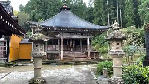 青竜寺の本殿・本堂