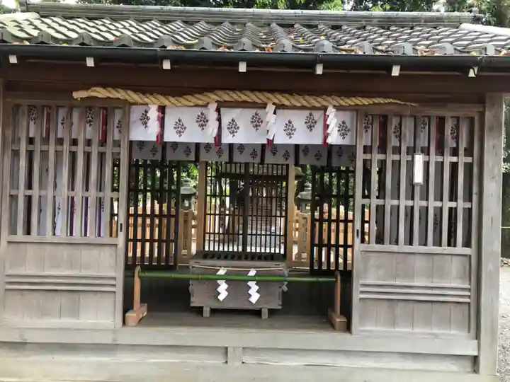 綱越神社(大神神社摂社)の本殿・本堂