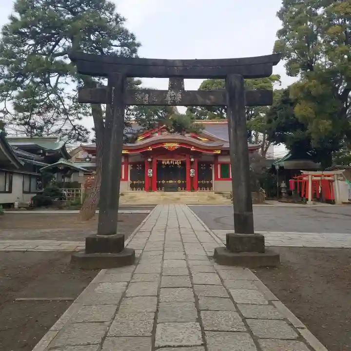 品川神社の鳥居
