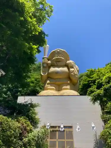 中之嶽神社の像