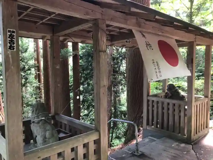多賀神社の山門・神門