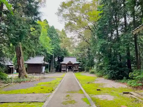 青海神社の建物その他