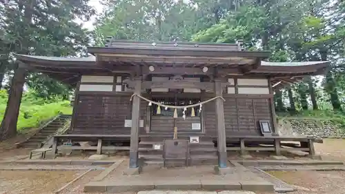 若宮八幡神社の本殿・本堂