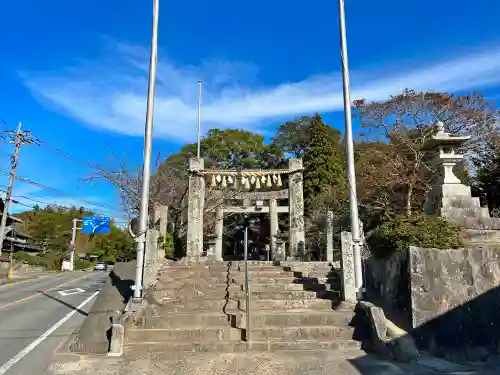 六所神社の鳥居