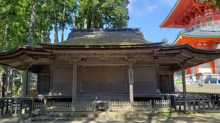 壇上伽藍のその他建物