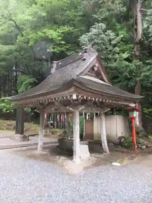 満願寺の手水舎