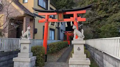 白長社の鳥居