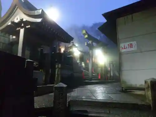 伏見稲荷大社一ノ峰(上之社神蹟•末廣大神)(京都府)