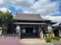 成覚寺の本殿・本堂