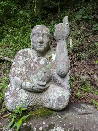 東堂山 満福寺（昭和羅漢）の像